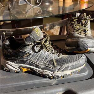 Fila Men's Gray and Yellow Athletic Shoes